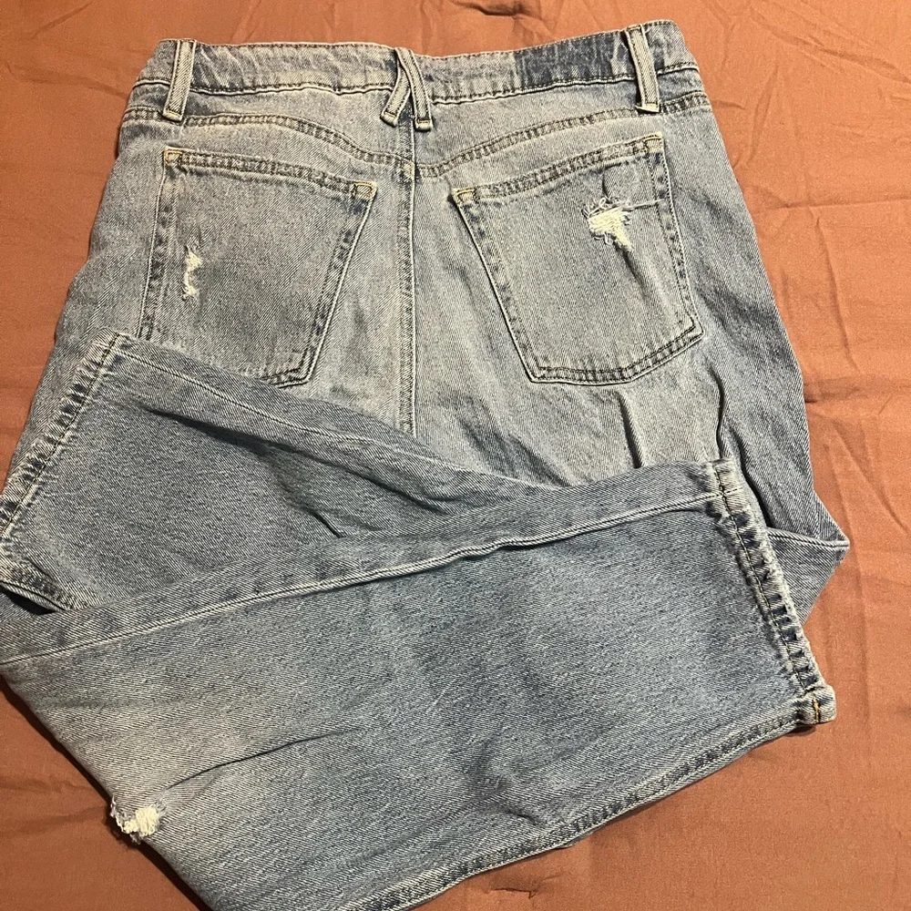 Jeans - Picture 3 of 3
